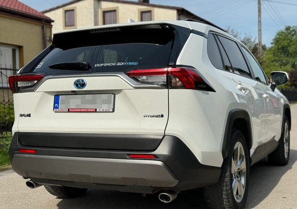 Toyota RAV4 cena 114999 przebieg: 146700, rok produkcji 2021 z Siewierz małe 781